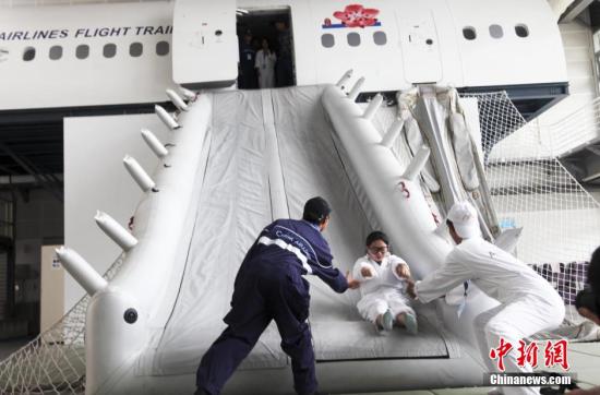 大陆大学生开展“知行宝岛”台湾公益行 大陆大学生开展“知行宝岛”台湾公益行