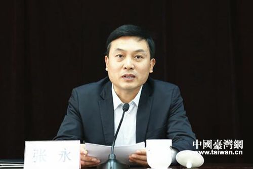 省委常委,统战部长沈素琍主持会议.(图片来源:安徽省台办)