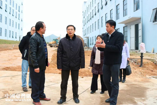 广西梧州市长李杰云到粤桂合作特别试验区桂台