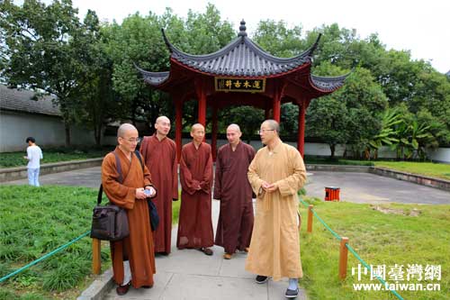 10月27日至30日,台湾中台禅寺副住持见允法师一行5人应邀到浙江杭州