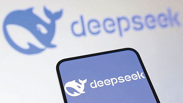 DeepSeek󼶱ڸʲô