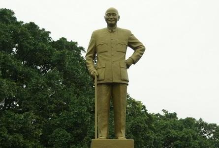 蒋介石铜像须蕴含大仁大智 台"内政部长":希望很快废除此规定