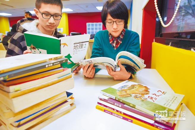 各国王室争相学中文 台湾竟为学几篇古诗文争论不休 各国王室争相学中文 台湾竟为学几篇古诗文争论不休