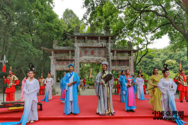 全国网媒聚焦襄阳古隆中 探三顾堂访武侯祠赏抱膝亭 全国网媒聚焦襄阳古隆中 探三顾堂访武侯祠赏抱膝亭