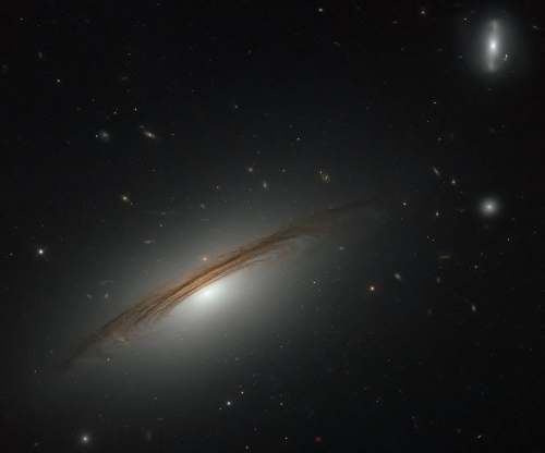 ϵUGC 12591ͼƬԴESA/Hubble & NASA 