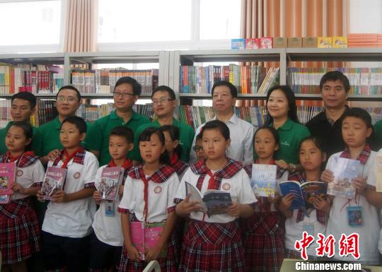 台企持續援建雅安災區 七所康師傅安康圖書館落成