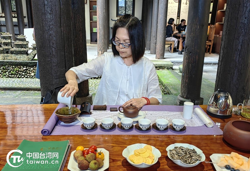 JN江南体育最新官网入口金台茶艺师同台“斗茶” 在茶艺交流中传承中华传统茶文化(图2)