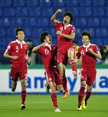 亚洲杯中国队2-2战平乌兹别克斯坦 遗憾无缘8强