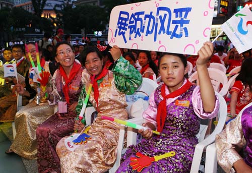 藏族同胞志愿者