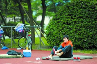 刘翔应付亚运没问题孙海平估计成绩在13秒30到40