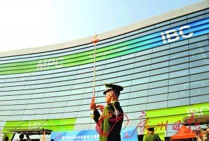 380多记者入住亚运媒体村 央视百人团队备战